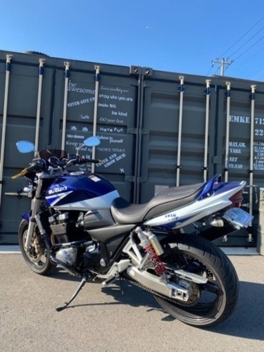 SUZUKI GSX1400 大排気量油冷エンジン バッテリー新品^^