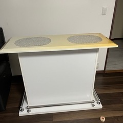 バーカウンターテーブルと椅子2脚セットの画像