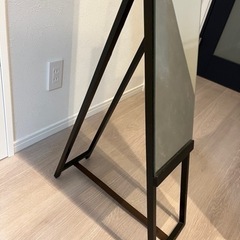IKEA スタンドミラーの画像