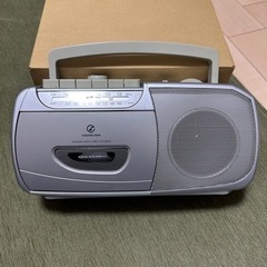 ラジカセ