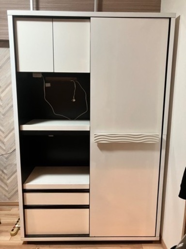 【引き取りに来てくれる方限定】美品ワードローブ　大容量