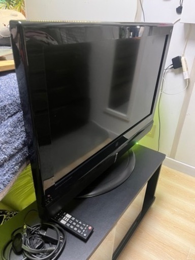テレビ台、テレビ