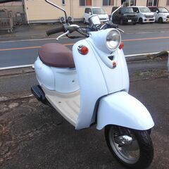 2st YAMAHA VINOビーノ ホワイト セル始動　メーターオーバー速く好調 納車整備点検済み バッテ新他かなりお金掛け交換整備してあり  登録後すぐ乗り出せます。直接引き渡し　配送手配も可　SA10J　５AU　４JP　原付の画像