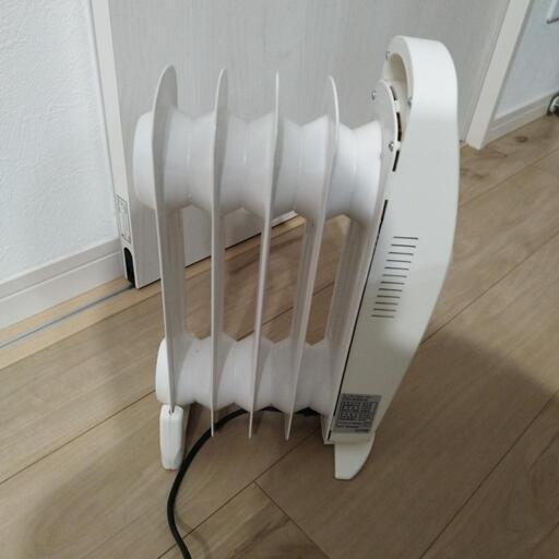 アイリスオーヤマ ミニオイルヒーター