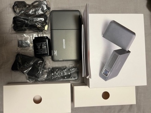 2台でこの価格　中古　iOCHOW IO2とiOCHOW IO4 ミニプロジェクター