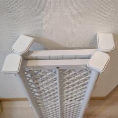 ニトリ 棚 ラック メッシュつっぱり棚 ×2の画像