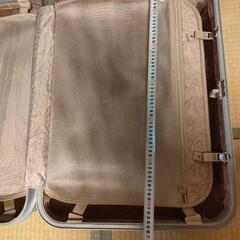 スーツケース　大きいサイズの画像