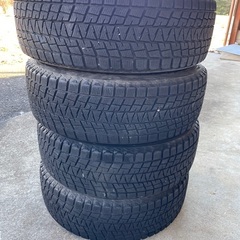 ブリヂストン　BLIZZAK  スタッドレス　215/65R16