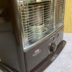 【引き渡し待機中】コロナ石油ストーブ　アウトドア　キャンプ　フィッシング　ワカサギ釣り　の画像