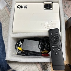 プロジェクター　QKK の画像