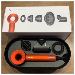 【新品】ダイソン　ドライヤー　ヘアドライヤー　HD08の画像