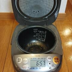 象印 炊飯器 3合炊き ZOJIRUSHI NS-LF05の画像