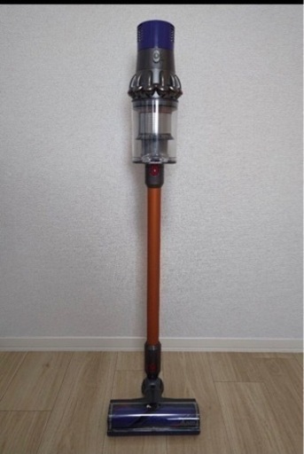 美品ダイソン　v10 掃除機
