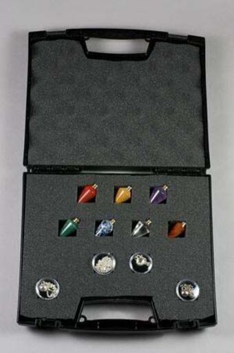 ネックレス Xeonix: 7 Chakra Pendulum Dowsing Kit