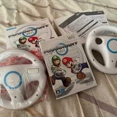 Wiiマリオカートソフト&ハンドル2つセット　ほとんど使っていな...