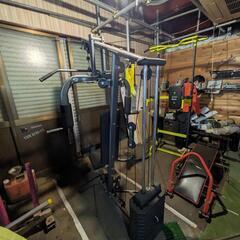 トレーニングマシン