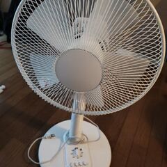 扇風機 白の画像