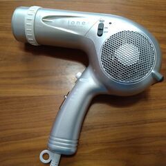 ドライヤー　テスコム