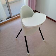 ベビービョルンのハイチェアです。の画像