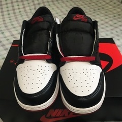 エアジョーダン1 レトロ　LＯＷ　ＯＧ　ＧＳの画像