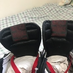 エアジョーダン1 レトロ　LＯＷ　ＯＧ　ＧＳの画像