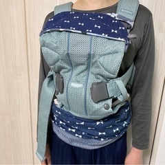 ベビービョルン 抱っこ紐 ONE KAI Air  フロストグリーンの画像
