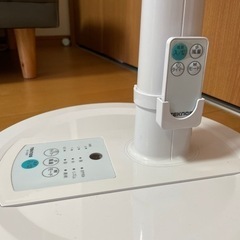 TEKNOS KI-169R 30cm リモコン扇風機の画像