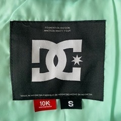 子供　スノボ、スキーウエアの画像