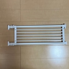 [ニトリ] 伸縮棚/つっぱり棚の画像