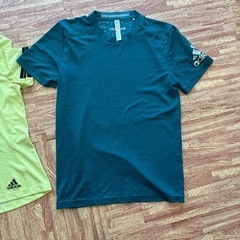 アディダス　Tシャツ　2点セットの画像