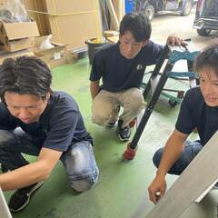 未経験者・学生さん歓迎 !! 車好き必見!!学生さん活躍中★接客ナシ！洗車/登録 <1日3時間～>の画像