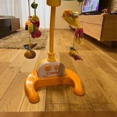 Combi もりのすやすやメリー コンビ ベビーベッドの画像