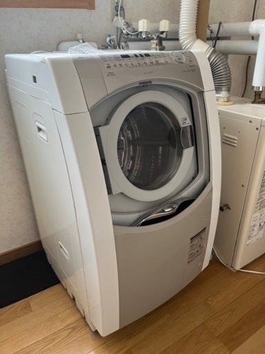 お取引き中です。ドラム式洗濯機　シャープ　2006年製
