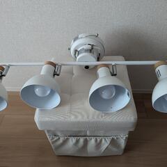 ツーリングライト【白】の画像