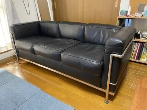 ３人掛け　ソファ　本革　６年使用