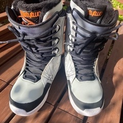 THIRTYTWO スノーブーツ 23.5~24.0 美品 送料込み