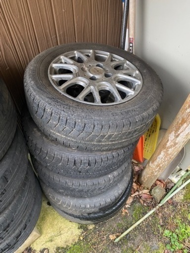 ブリザックVRX 175/65/14r ホイール付きスタッドレス