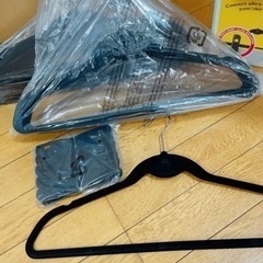 コストコ　ハンガー50本の画像