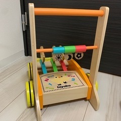 ベビー歩行器、押しぐるまの画像