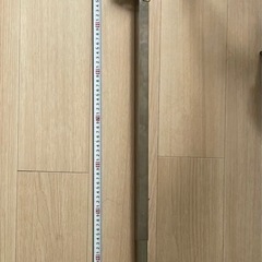 テーブルの足、支え、伸ばし棒の画像