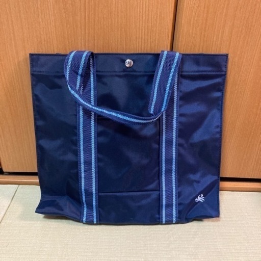 美品　大阪高等学校　サブバック　ベネトン  ネイビー