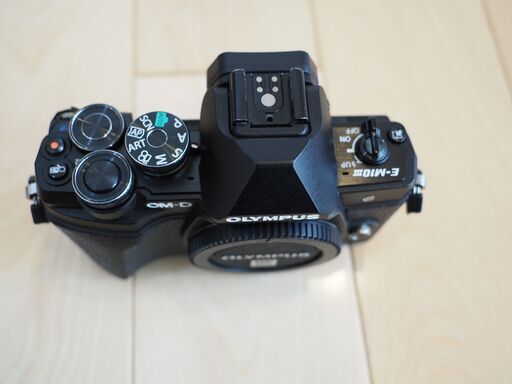 オリンパス　E-M10 Markⅲ　美品　おまけつき