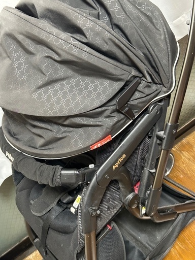 ベビーカー　アップリカ　オプティアプレミアム