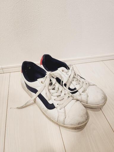 スニーカー 26cm