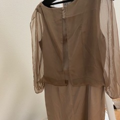 パーティドレスの画像