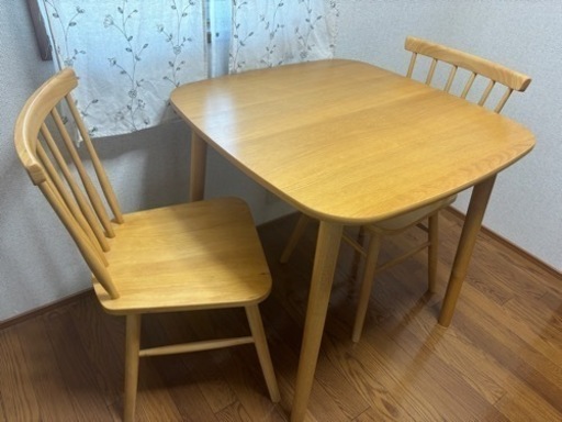 ダイニングテーブルセット　2人