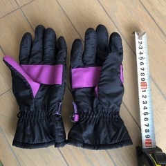 購入様決まりました【美品】子供用　手袋(スキーやスノボーにも)の画像