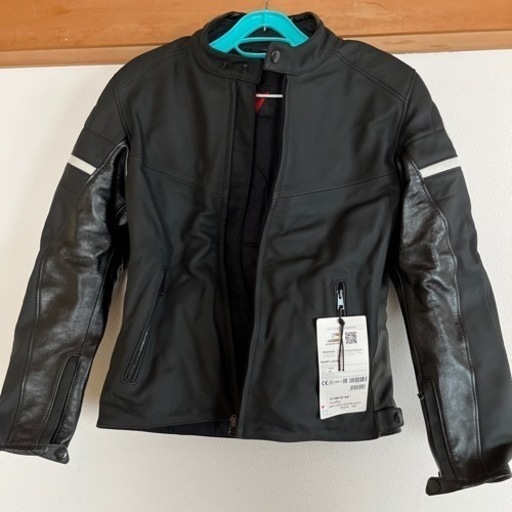 ダイネーゼジャケット