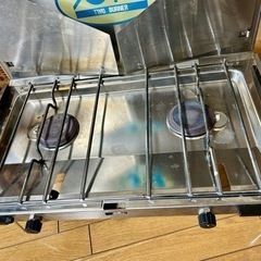 譲渡先決定　キャンプ用　ふた口バーナー（カセットボンベ使用）の画像
