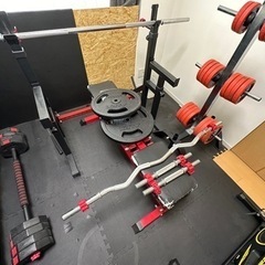 決まりました　ベンチプレスその他トレーニング器機一式